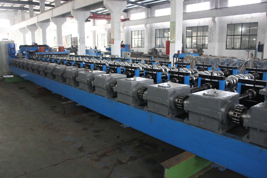 Large Span Curving Roof Roll Forming Machine For Radome Building